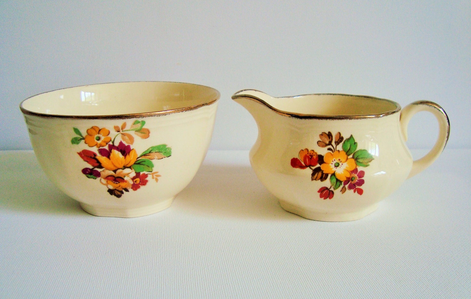 Alfred Meakin cream milk jug and matching sugar bowl – Haute Juice