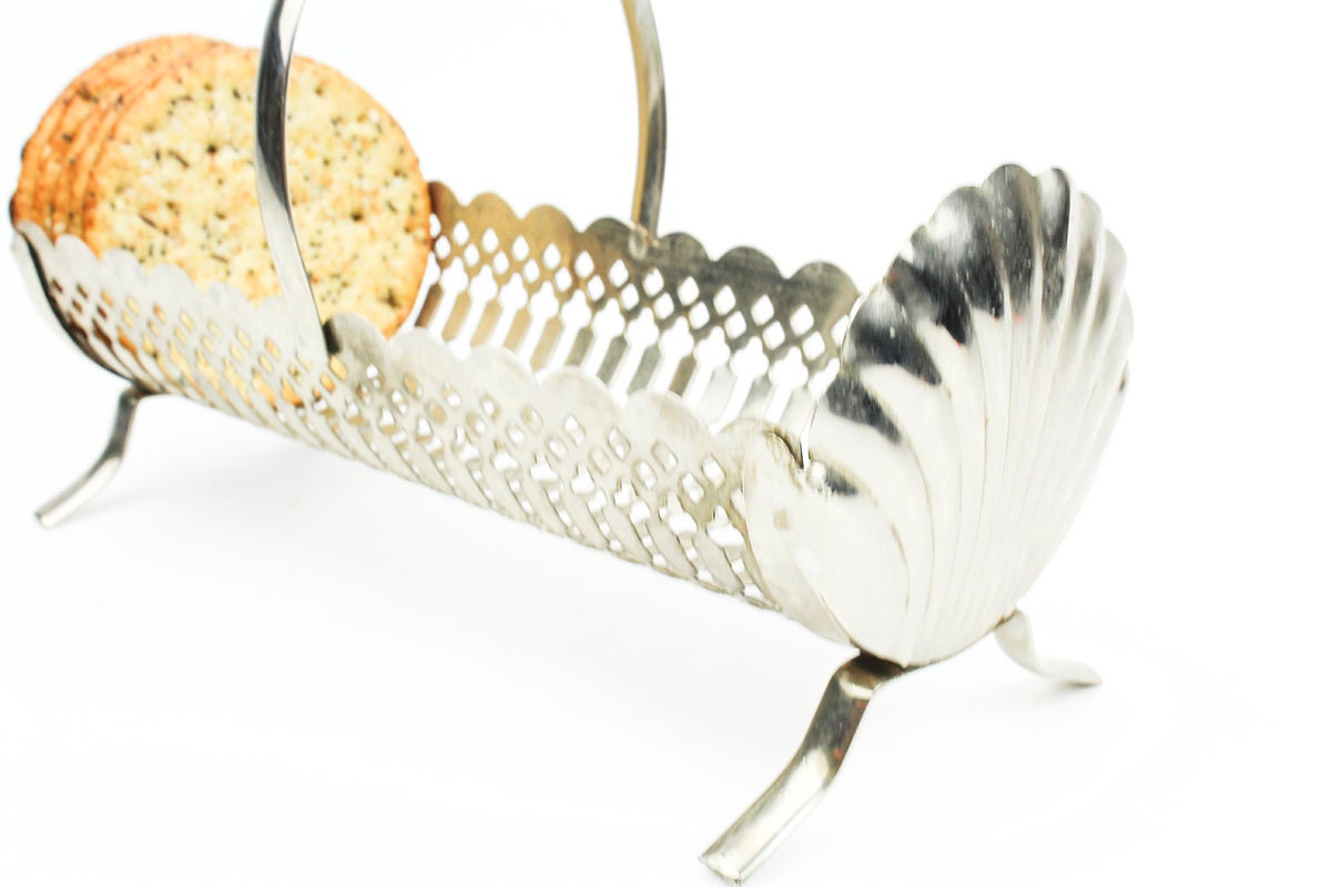 Vintage Server, Basket, Cracker Caddy, Cookie Server, Serving Tray