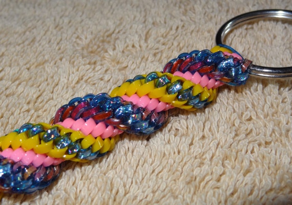 4 String Plastic Lace Keychain