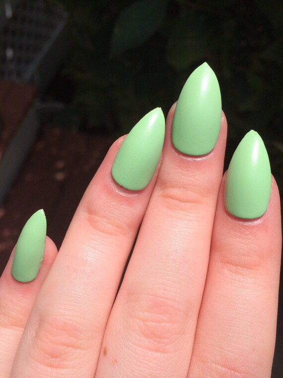 Items similar to Fake nails, matte nails, green nails on Etsy