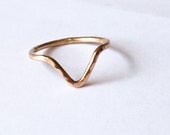 Rose Gold Triangle Ring - V Shape Ring - Textured - Red Gold - Unique Wedding Band - 18 Carat