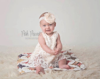 lace baby outfit, christening outfit, baptism outfit, cream lace baby outfit, lace baby dress, baby dress, bloomer, lace girl dress, baby