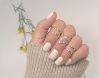 Midi Rings. Stacking Rings. Above Knuckle Rings. Wire Wrapped Ring, Dainty Gold or Silver Ring Set of 7. Gift for Her