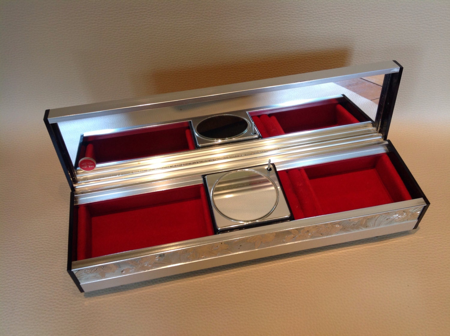 1960s Kitsch Musical Jewellery Box. Haute Juice