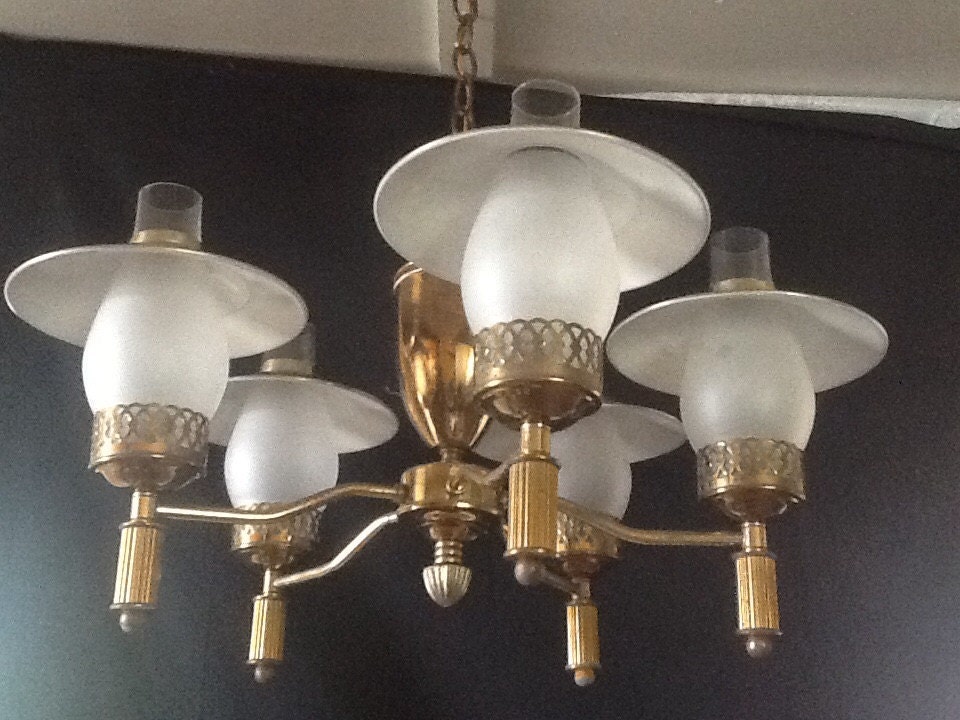 Vintage Early American Brass Chandelier 5 Shades 1930s