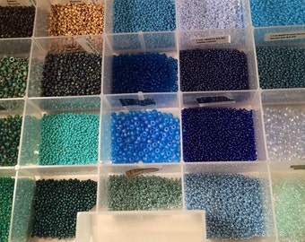 Bracelets Custom Package Seed bead bracelets Your choice of color Tiny bracelets thin bracelets delicate bracelets simple mens women