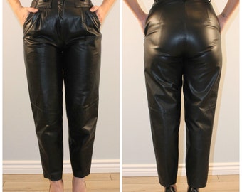 Vintage black leather pants high waisted with front pleating and pockets tapered 1980 small