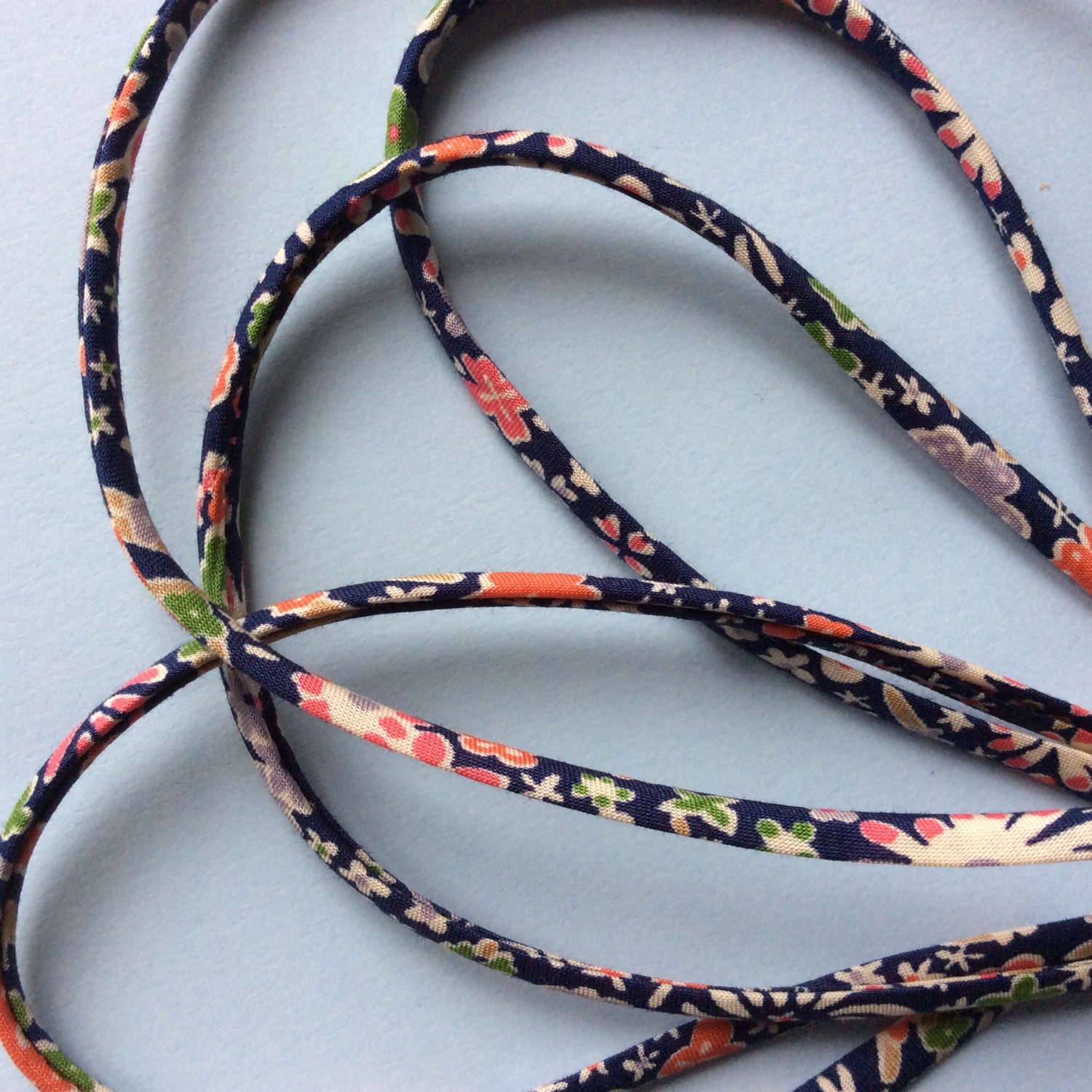 Kayoko A Liberty Cord String Spaghetti tana lawn fabric red