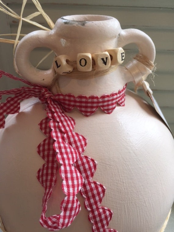 Italian Wedding Jar // Home Decor // Painted Glass Demijohn // Red Gingham Heart // Wedding Tables // Farmhouse Style // Inspiring Words