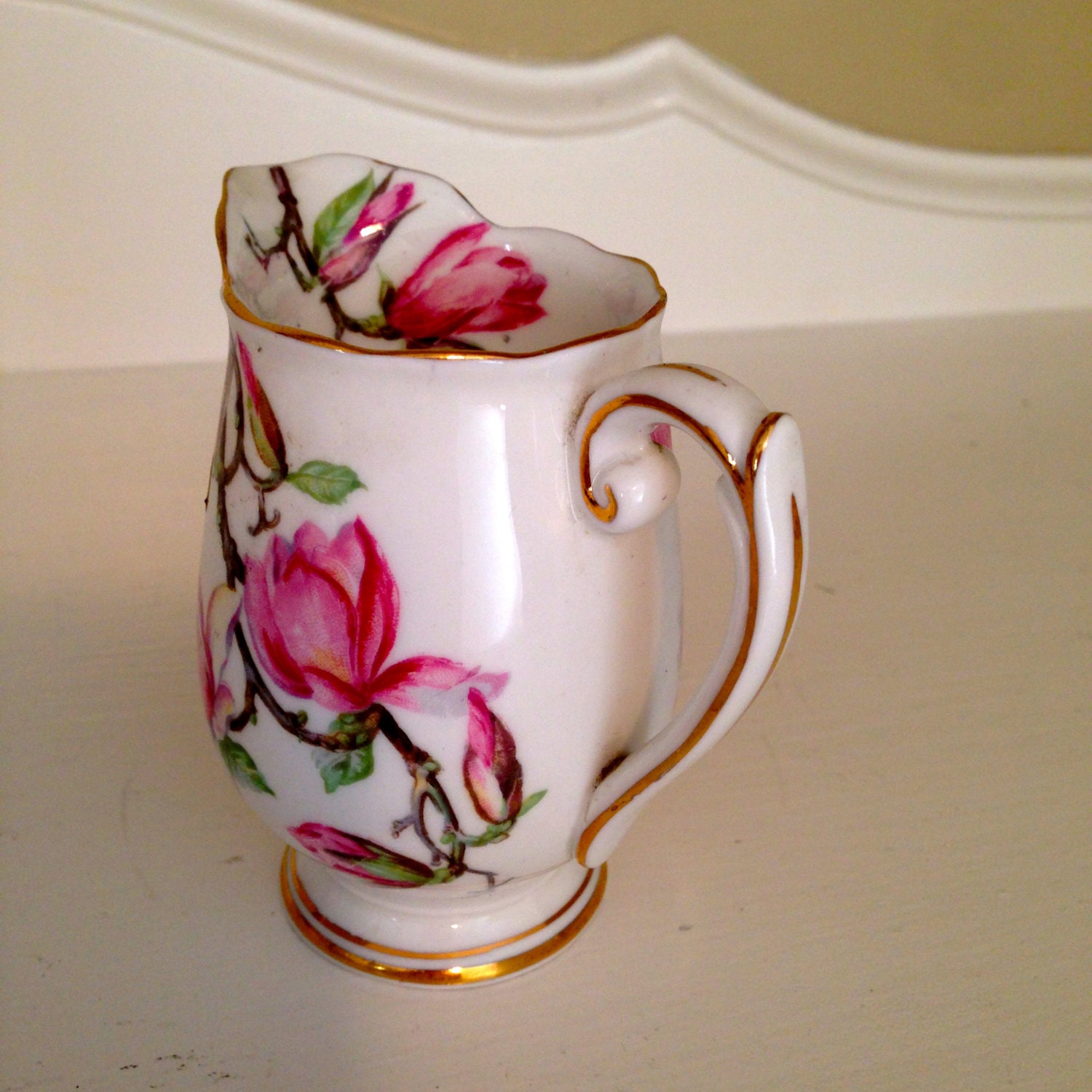 Roslyn Fine China Magnolia Creamer Haute Juice