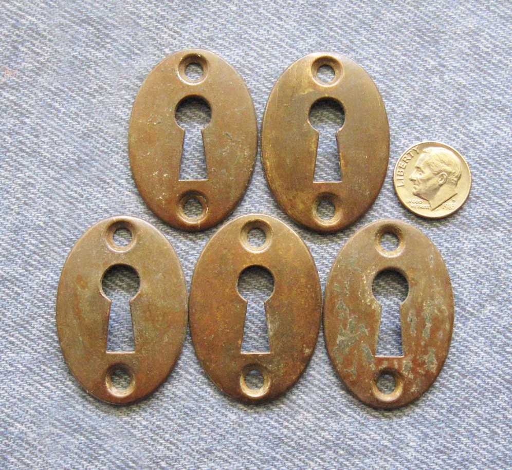 Gedotec Art Nouveau Antique Gold Metal Keyhole Escutcheon - Furniture Key Cover