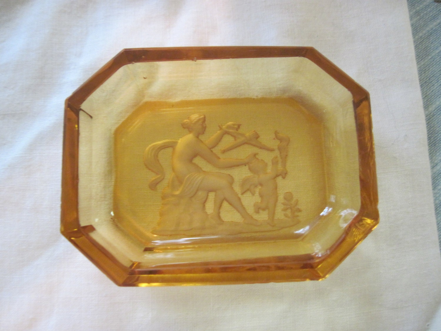 Wicca Pagan Goddess Antique Amber Salt Dish Intaglio Cellar