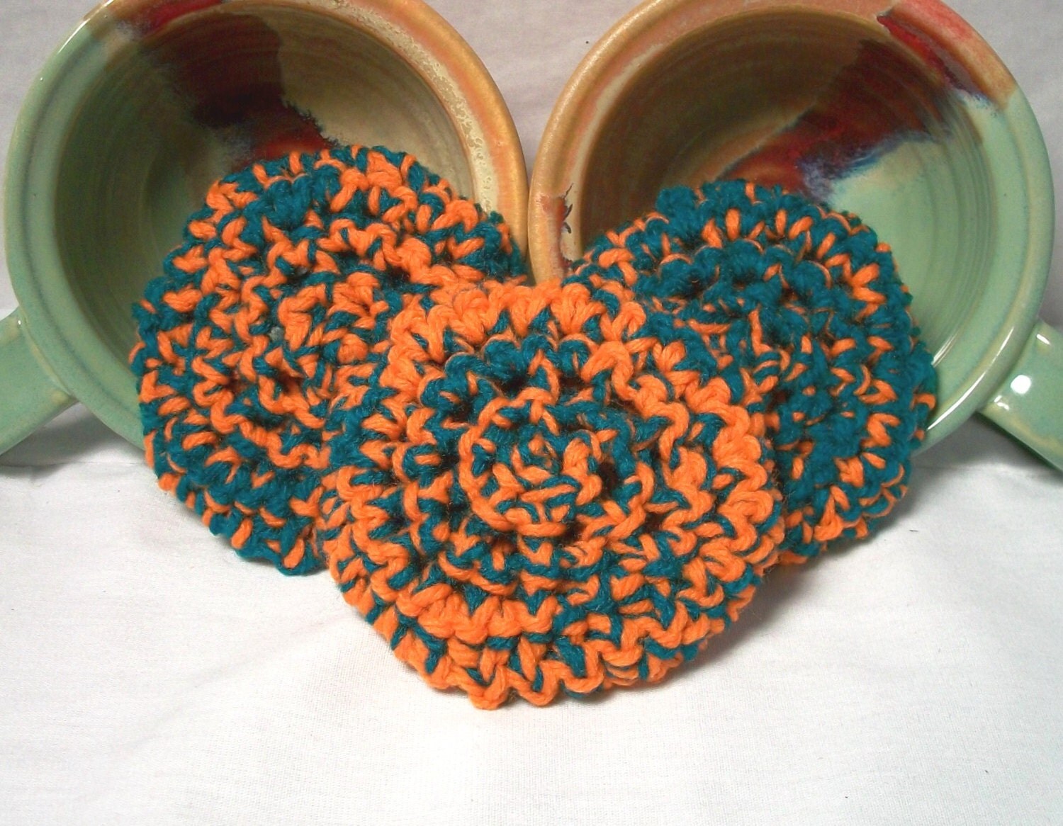 Yarn Scrubbies. Ecofriendly scrubbers home many colors
