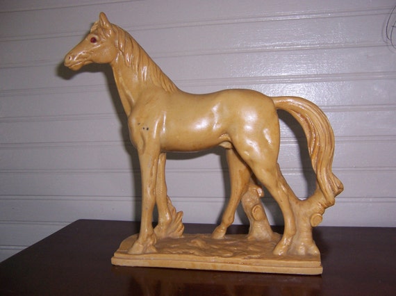 palomino horse statue