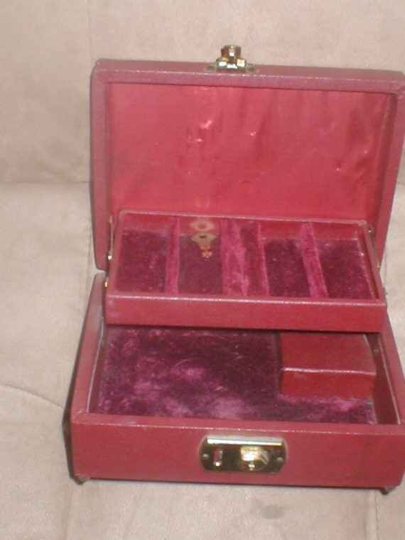 Vintage THORENS Musical Jewelry Box Made in by yesteryearglam