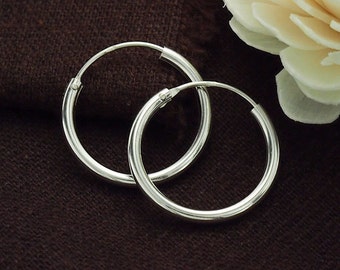 2 pairs of 925 Sterling Silver Hoop Earrings 2x20 mm. :er0879
