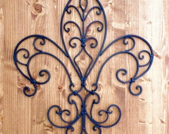 Fleur de lis Wall Decor Rustic Distressed Cast Iron (YOUR COLOR CHOICE)