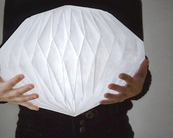 HEAVEN KNOWS /// CLOUDY - origami lampshade