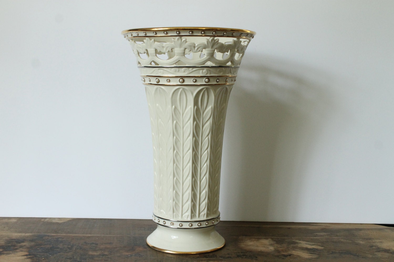 Lenox Large Vase Florentine and Pearl