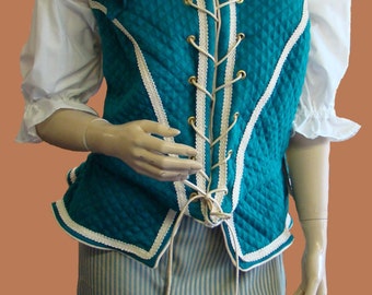 New Pirate Lady Plus Size Costume 5 Piece for Renaissance Faire Halloween Theater Masquerade