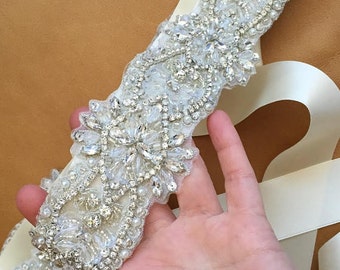 Super Luxurious Rhinestone Bridal Applique Wedding Gown