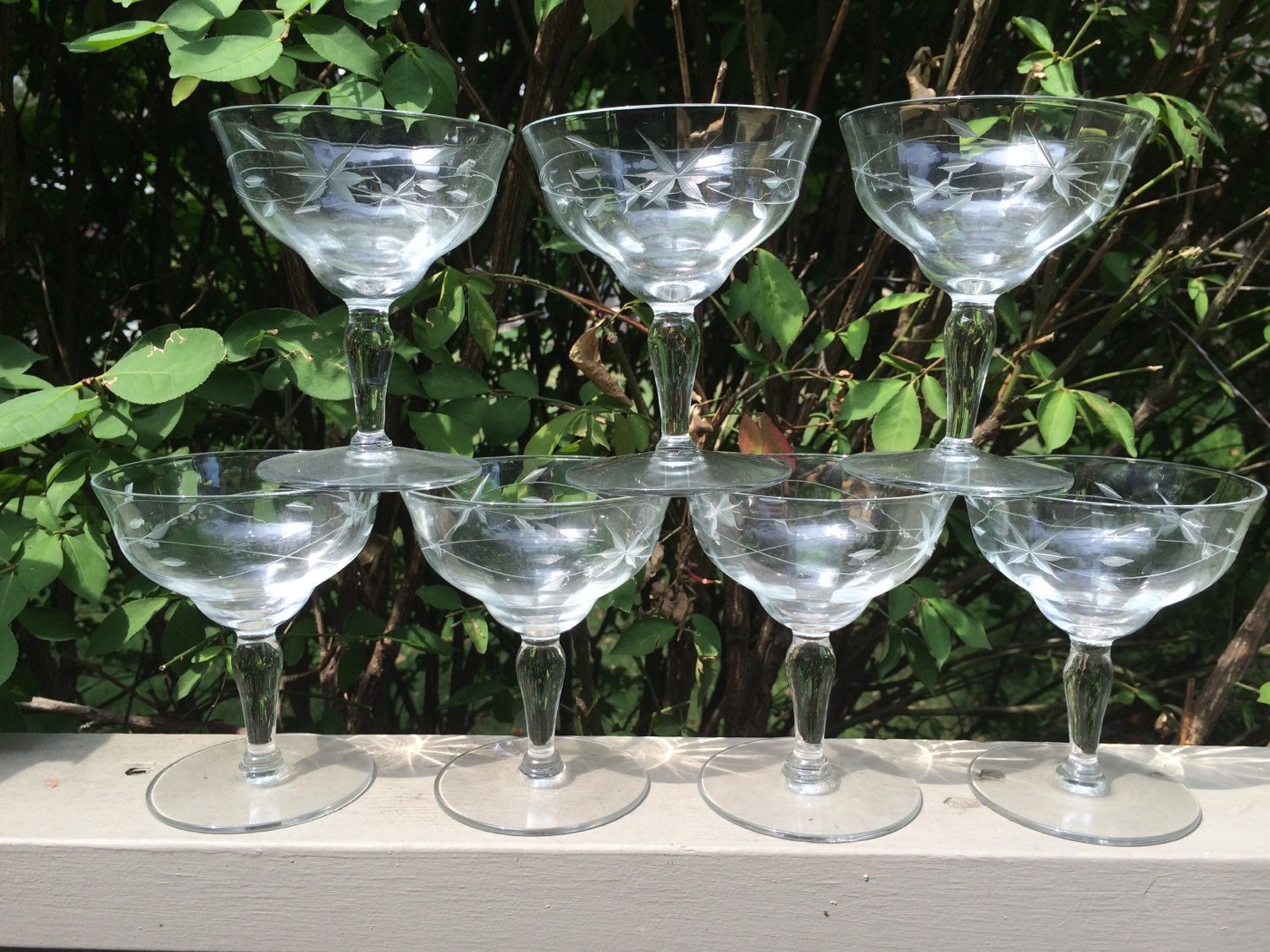 Vintage Saucer Champagne Glasses. Set of 7. Sherbet Glass. Etched Coupe