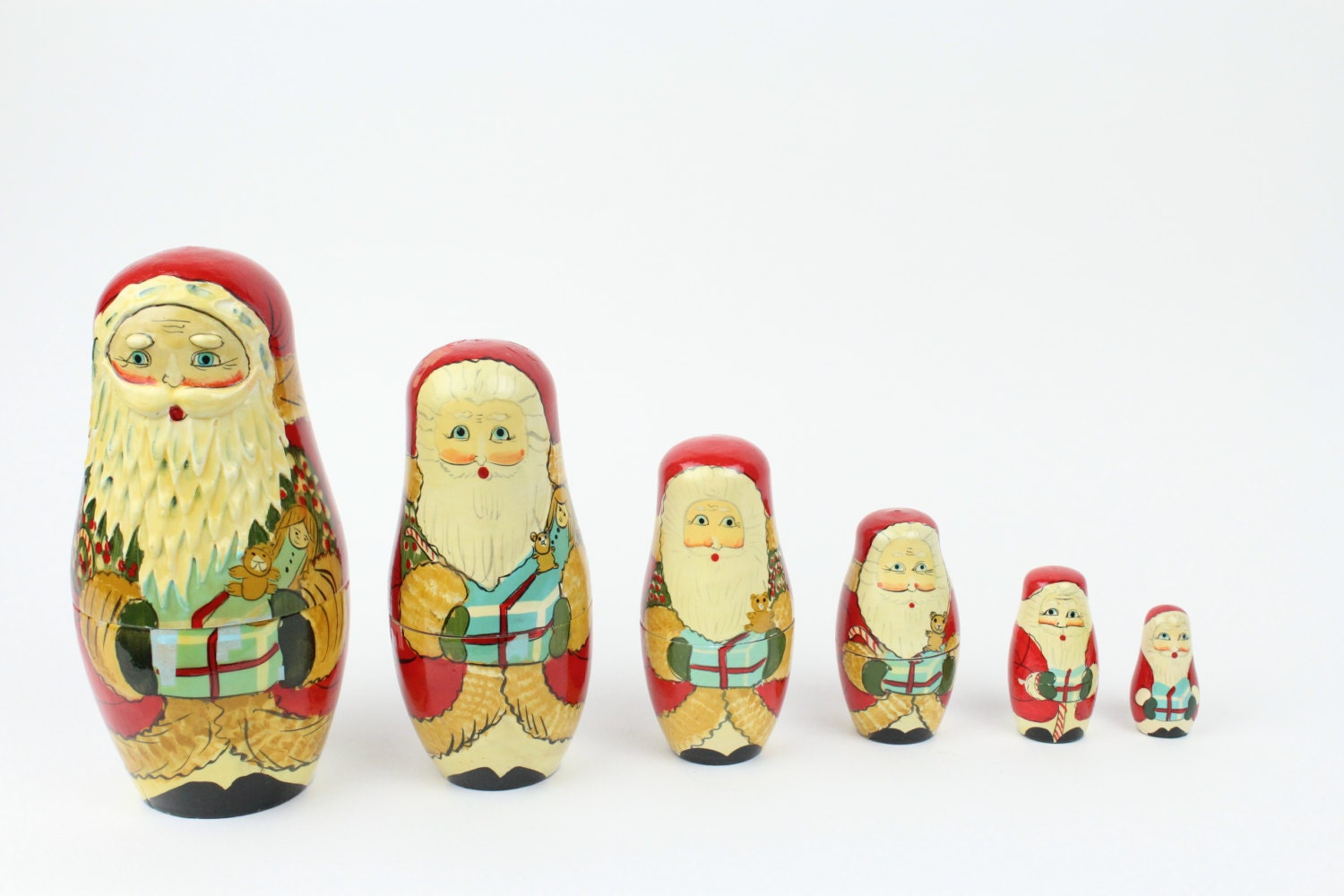 santa matryoshka dolls