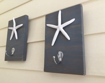 Starfish towel hooks, Beach towel rack, set of 2, pool towel rack, beach house decor, starfish decorations, beach decor, bathroom decor