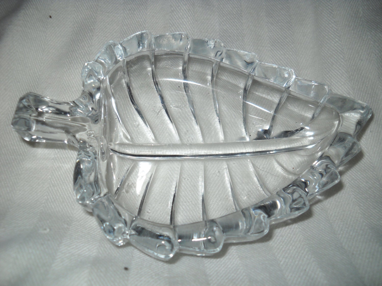 Leaf Ash Tray – Lovely Cut Glass – Haute Juice