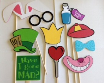 Items similar to Alice in Wonderland Photo Booth Props Printable on Etsy