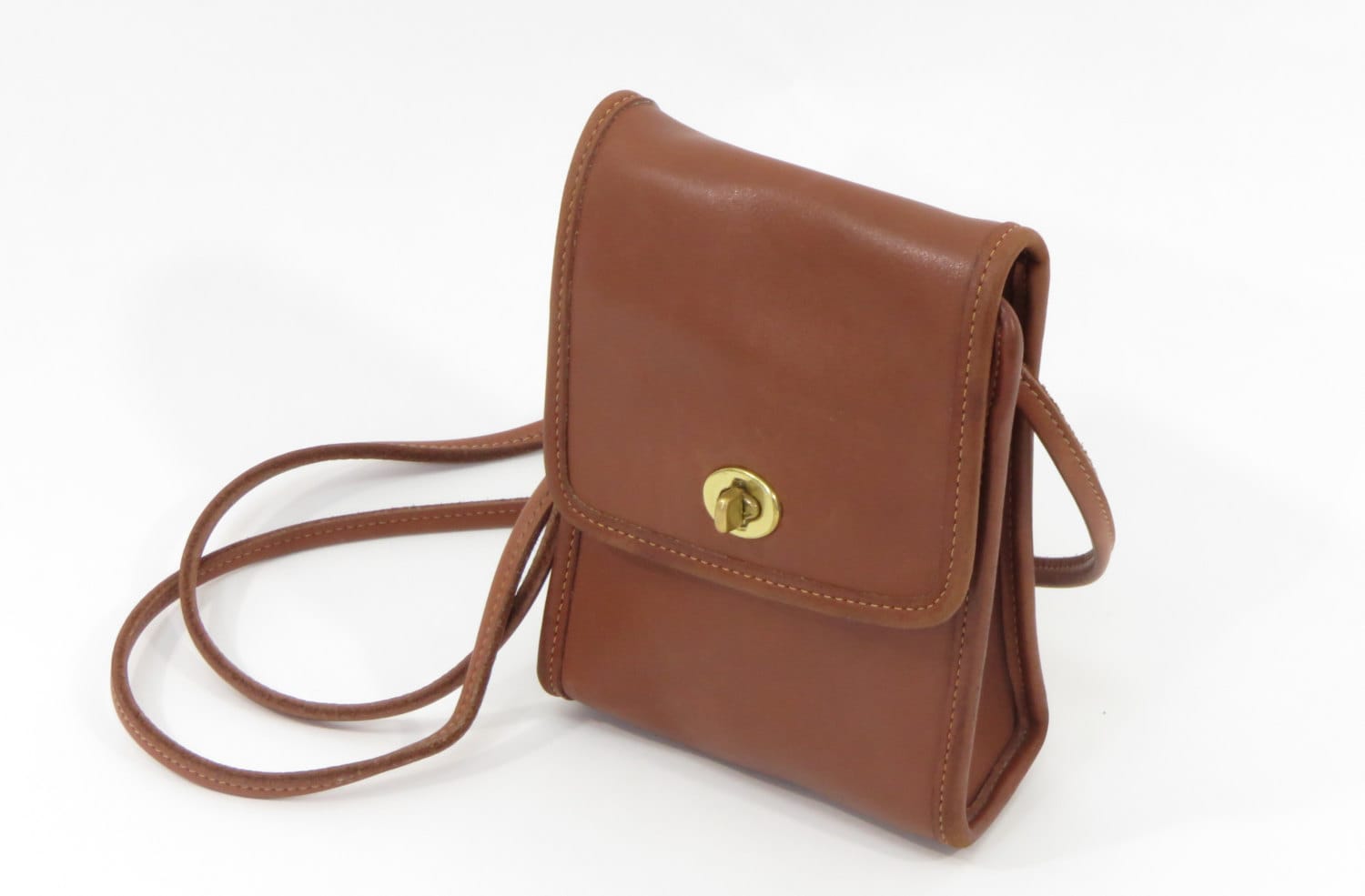 Vintage Coach Crossbody mini messenger bag light brown