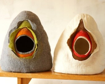 Cat house Felt cat cave Handmade 100% Organic Wool Felt Pet Furniture Cat Tree by Indre Naujokiene