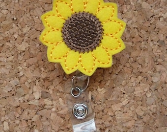 Sunflower Badge Reel | Yellow Flower Badge Reel | Felt Badge Reel | Retractable Name Holder | Nurse / Teachers / Office Workers | 403