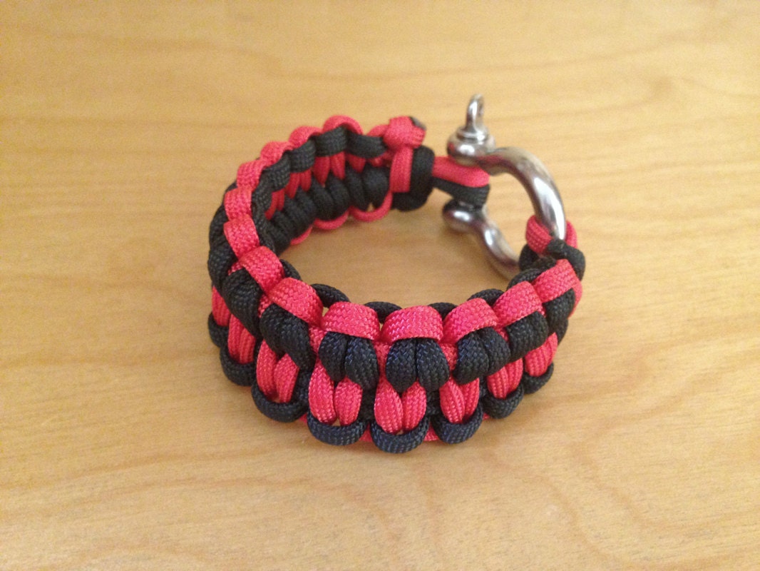 Quick Deploy Blaze Bar 550 Paracord Survival Bracelet Red
