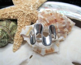 Sterling Silver Wavy Ruffle Ring 3.40g Size 9