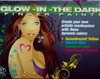 Glow-In-The Dark,Finger Paints,D.I.Y.,Create,Artistic,Masterpiece,Incandescent,Yellow,Electric,Blue,Luminous,Lime,Fluorescent,Fuchsia,gLoW!