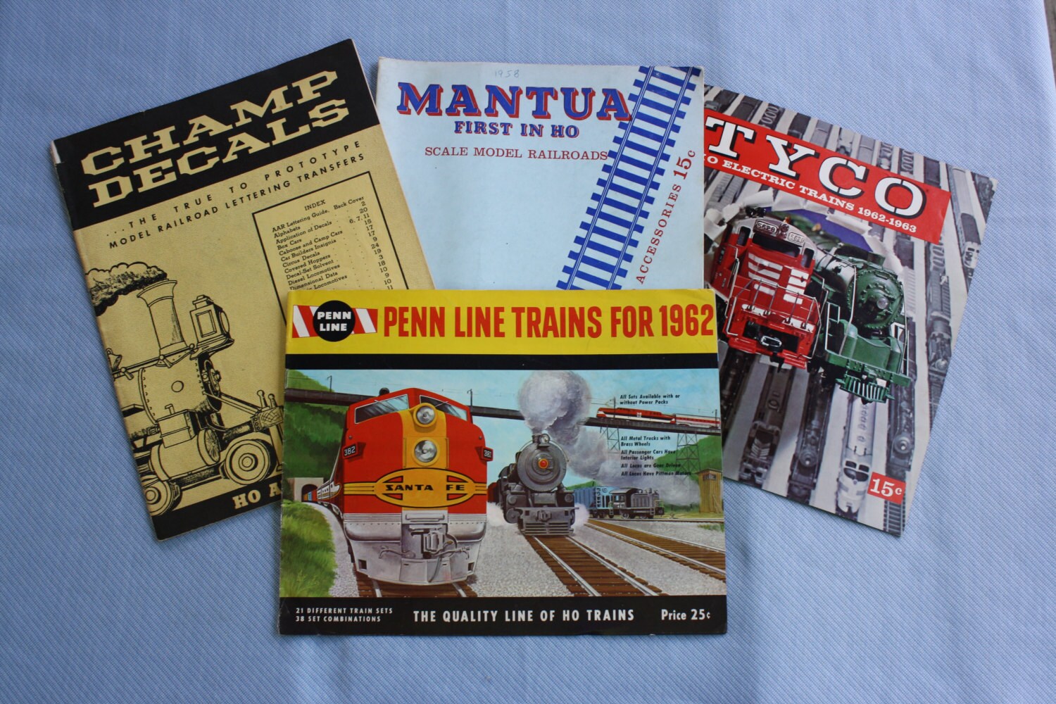Model Train Catalog Set Mantua Tyco Penn Line by BroadStVintage