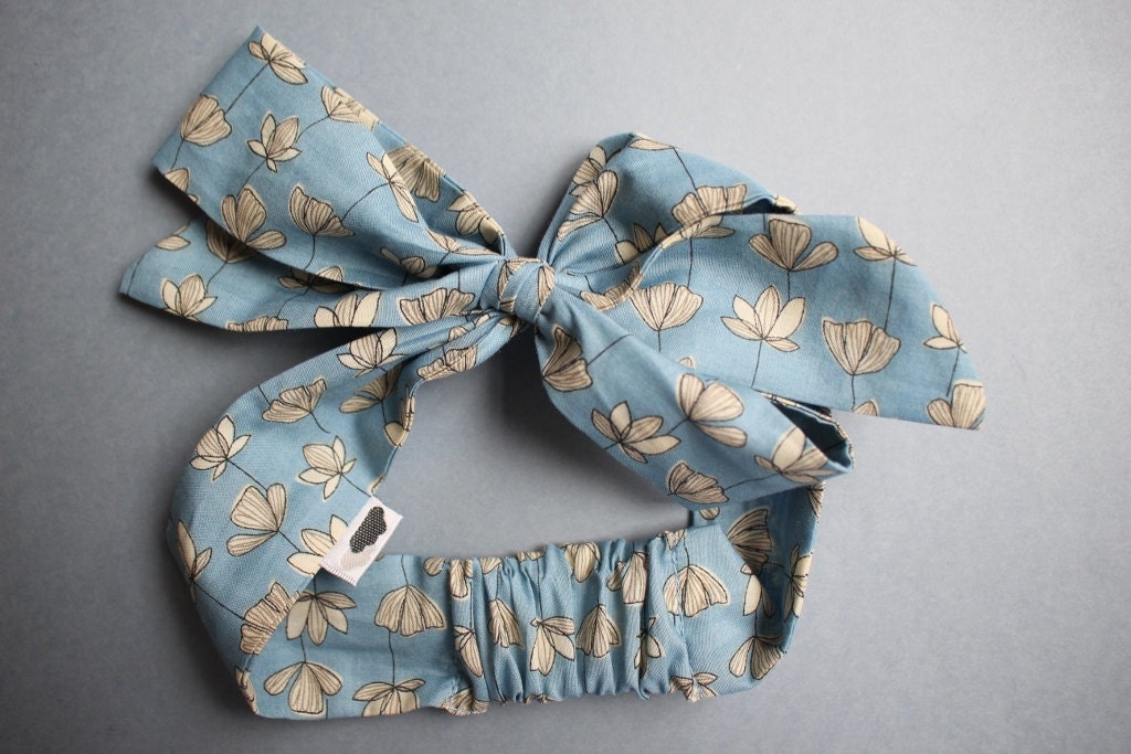 Elasticised Bow / Topknot Baby Girl Headband in Oriental Lily