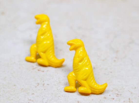 dinosaur with big ears