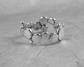 Connect the Dots Sterling Silver Ring size 5