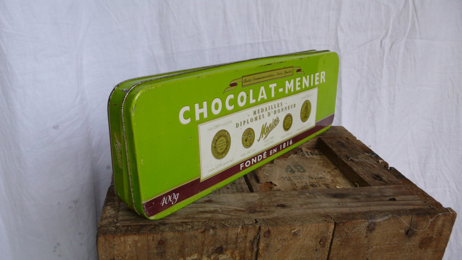 Vintage tin, french, metal, chocolate, sweets, bonbons, dessert