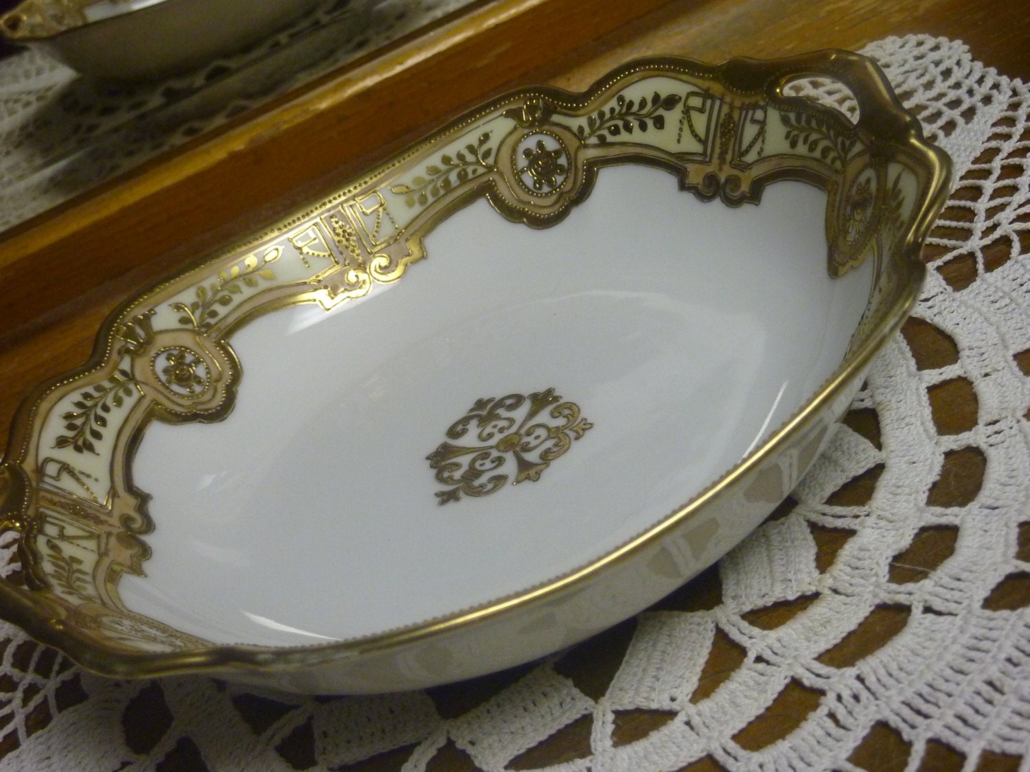 Vintage Hand Painted Royal Crockery Nippon Serving Bowl Gold and White