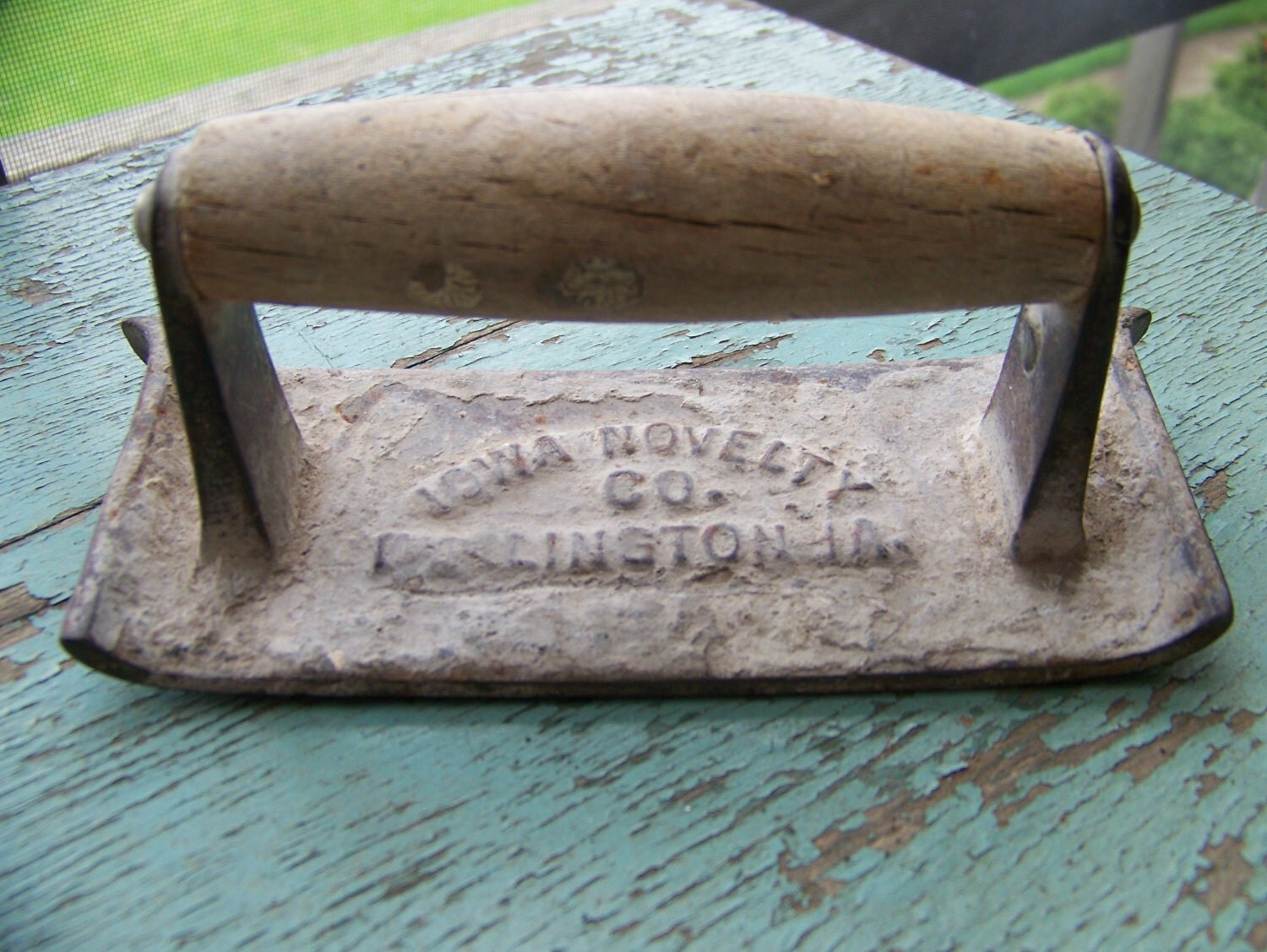 Antique Cement Tool. Antique Hand Tool. Vintage Masonry Tool.