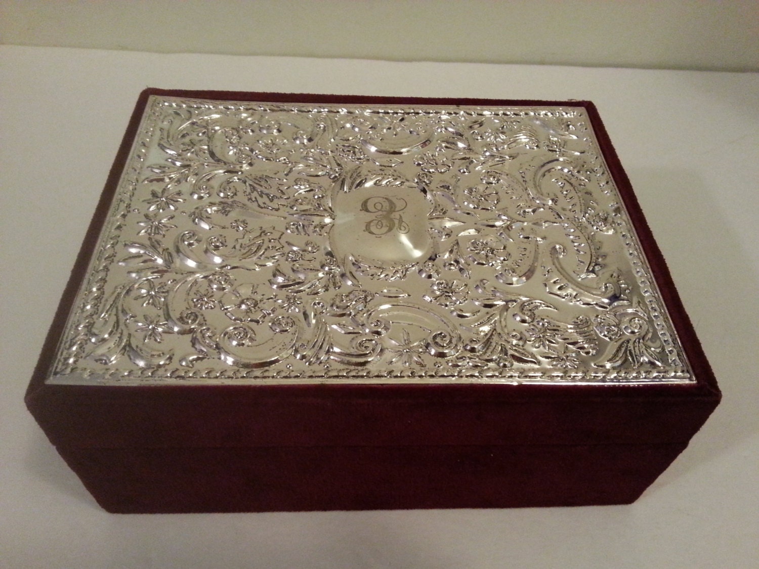 Red Velvet & Silver Plated Top Jewelry Box by Godinger Haute Juice