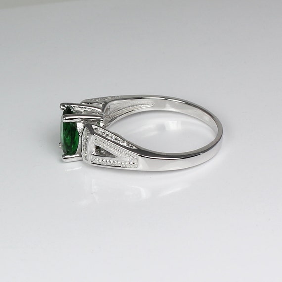 Emerald and Diamonds Ring Sterling Silver/ Emerald and