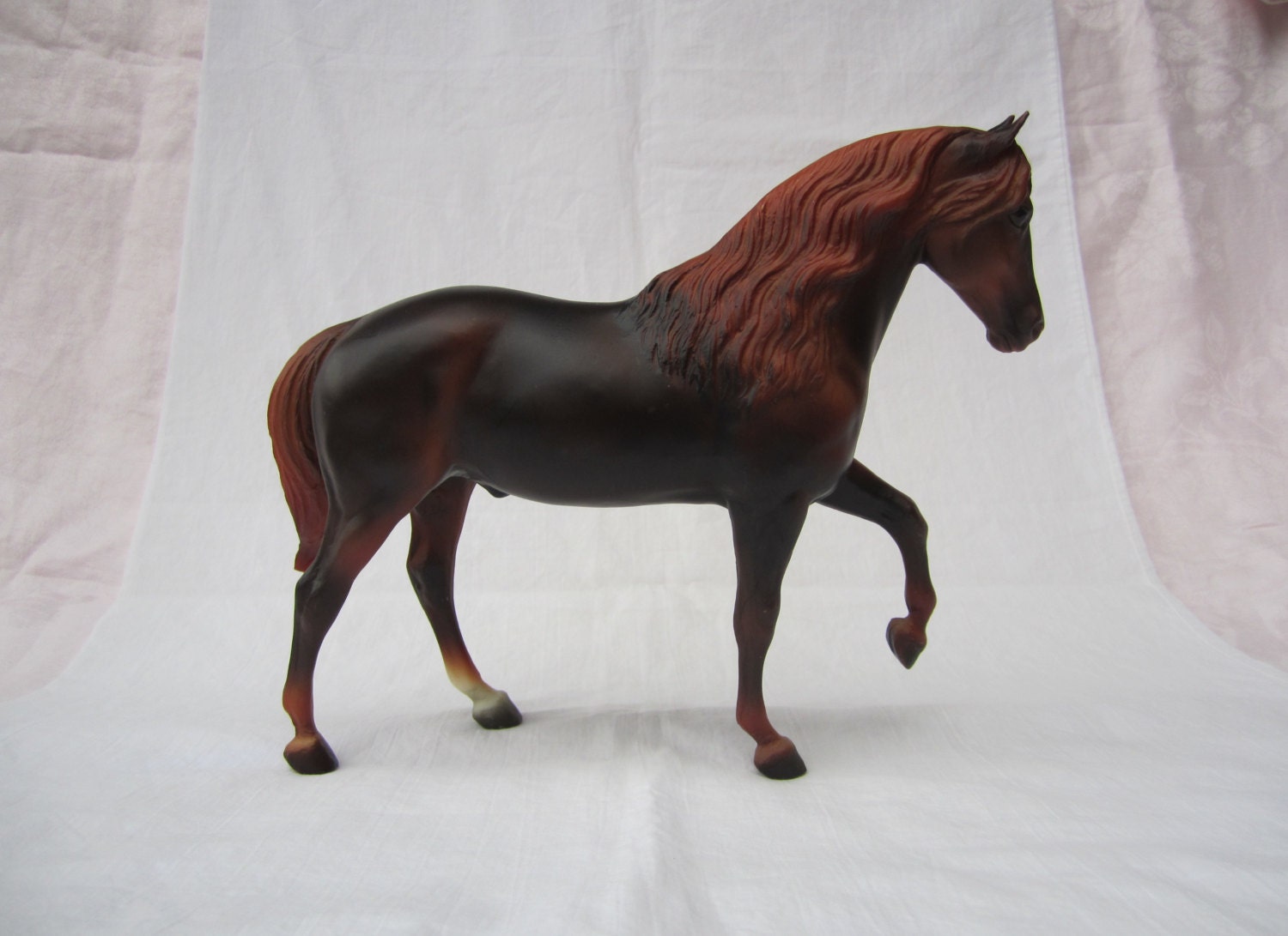 Vintage Breyer Gaited Horse Liver Chestnut Paso Fino Stallion