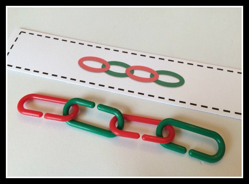 linking-chains-with-pattern-cards-preschool-toddler-busy-bag