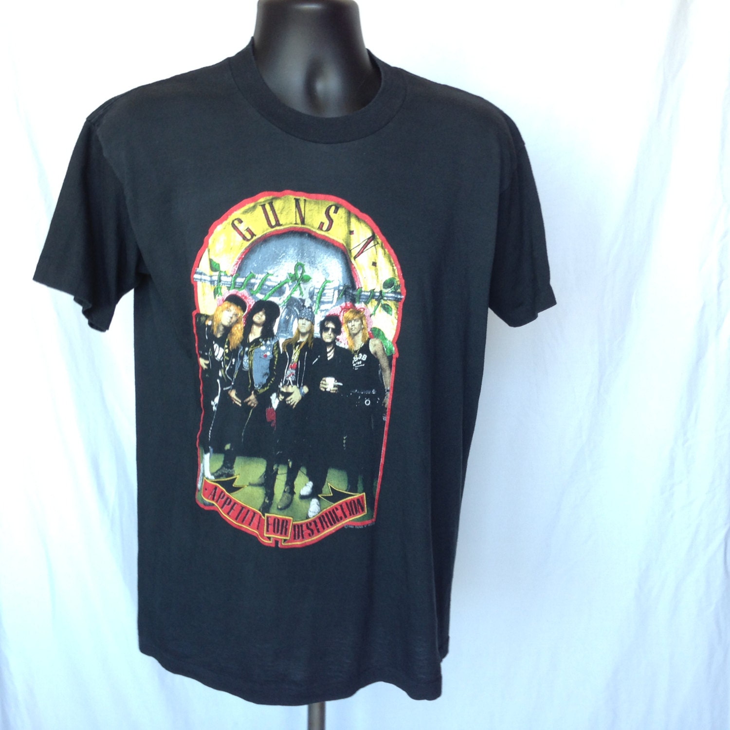 1989 GUNS N ROSES Vintage T-Shirt / Welcome To The Jungle