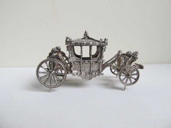 coach classic queen's