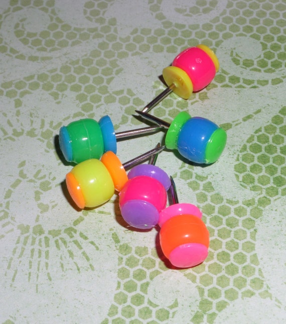 Plastic big hole bead Push Pins Thumb Tacks Neon
